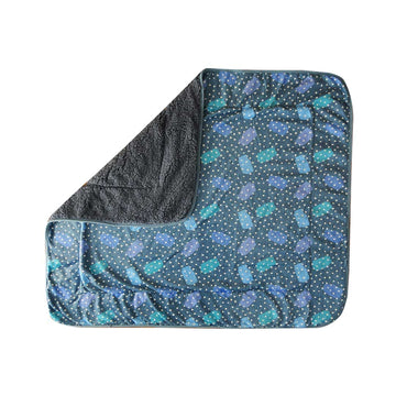 Geo Crate Blanket